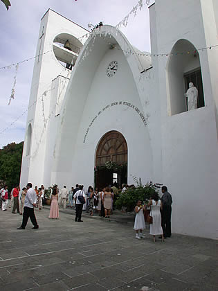 Fachada de la iglesia del Santo Seor de Petatln