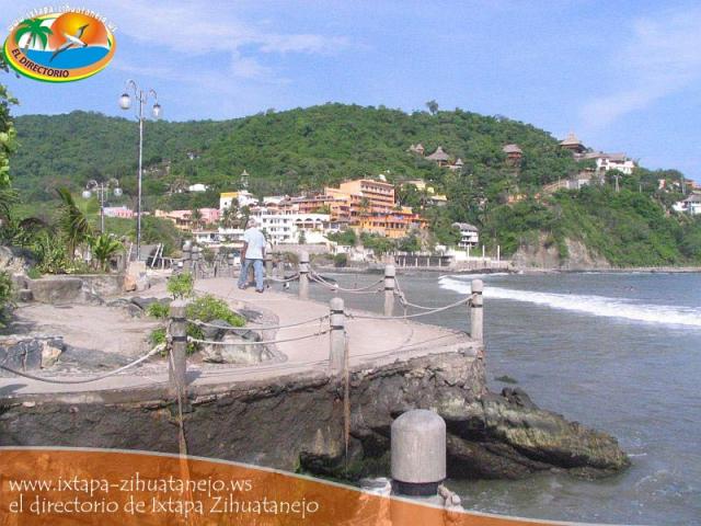 Andador a Playa la Madera Zihuatanejo