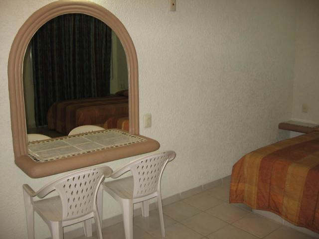 Habitación con dos camas